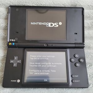 Nintendo DSi And 5 Games